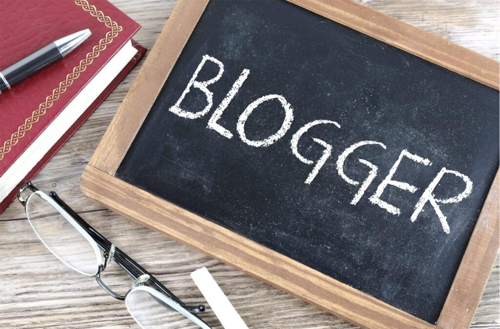 Know More About Blogger Outreach Services Instantly