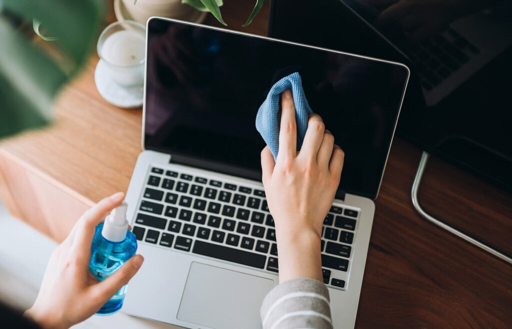 10 Tips for Maintaining a Clean Computer | PC Laptops